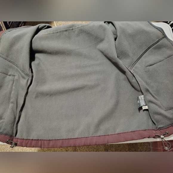 New Balance women's hooded sweatshirt jacket, size S, fleece full zip burgundy. - Picture 13 of 14